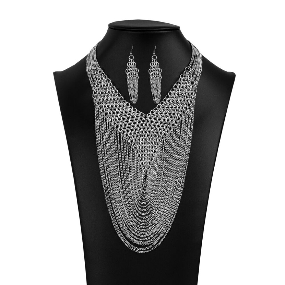 Defiant - Zi Necklace